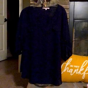 Women’s top.  No rips or stains